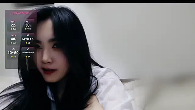 Snapshot of xiaotiantian-76 chatting on 02/10/25, 02:26 xiaotiantian-76 online show from 02/10/25, 02:26