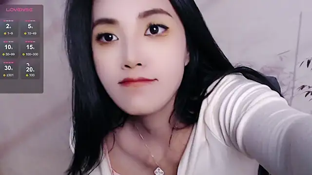 Snapshot of xiaotiantian-76 chatting on 02/17/25, 11:44 xiaotiantian-76 online show from 02/17/25, 11:44