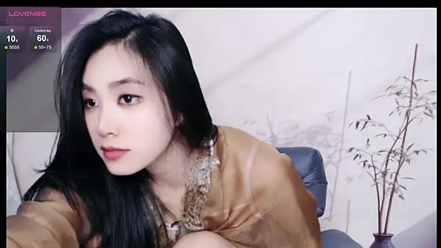 Snapshot of xiaotiantian-76 chatting on 02/26/25, 02:37 xiaotiantian-76 online show from 02/26/25, 02:37