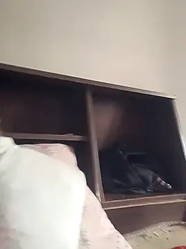 Reinadosk online show from 11/11/25, 02:06