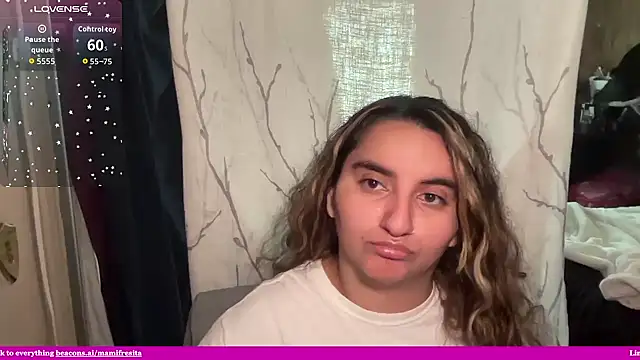 Snapshot of mamifresita chatting on 02/24/26, 11:03 mamifresita online show from 02/24/26, 11:03