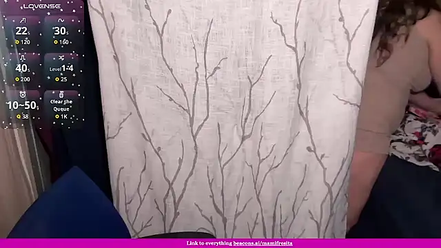 Snapshot of mamifresita chatting on 03/21/26, 12:32 mamifresita online show from 03/21/26, 12:32