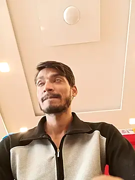 Tarun 0026 online show from 09/29/25, 10:20