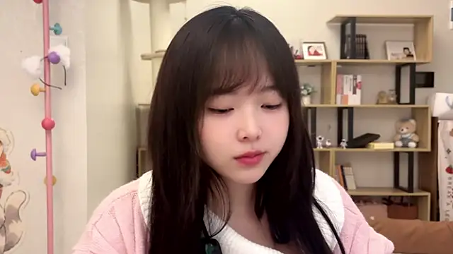 Chenjing0 online show from 11/01/25, 02:57