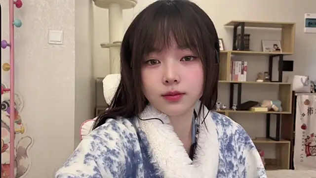 Chenjing0 online show from 11/27/25, 04:36