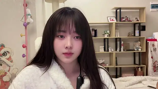 Chenjing0 online show from 02/10/26, 12:31