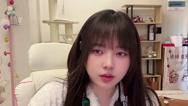 Chenjing0 online show from 02/28/26, 04:35