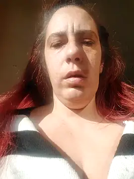 Snapshot of morganaeartu chatting on 11/05/25, 12:49 morganaeartu online show from 11/05/25, 12:49