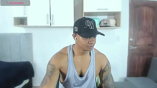 Josep Ston online show from 09/18/25, 05:37