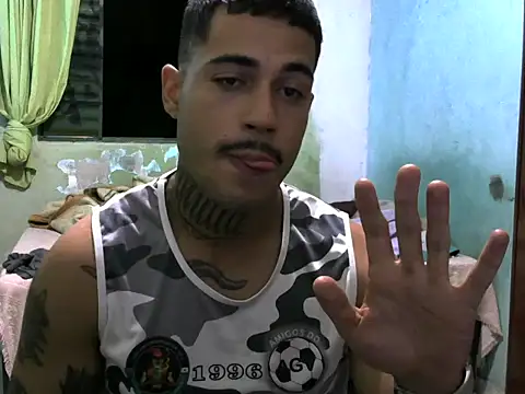 TiagopirocudoMG online show from 04/16/26, 12:22