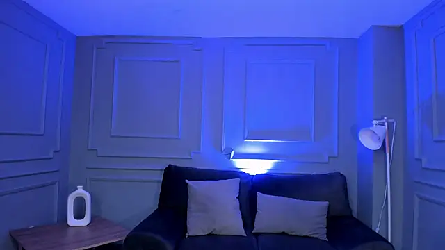 NiaSalvatore online show from 03/21/25, 07:24