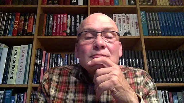 Parleg2 online show from 10/05/25, 04:38