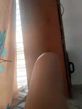 Snapshot of sohianude chatting on 01/01/25, 06:15 sohianude online show from 01/01/25, 06:15