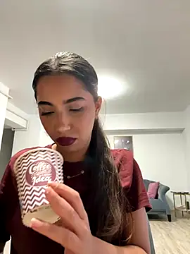 Snapshot of miaceleste chatting on 09/24/25, 09:29 miaceleste online show from 09/24/25, 09:29