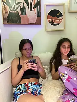 Snapshot of Amys chatting on 02/09/25, 09:49 Amys online show from 02/09/25, 09:49