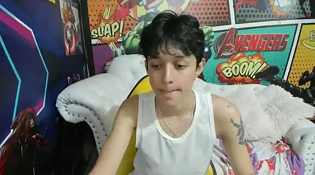 Snapshot of jisuscat chatting on 01/08/25, 01:00 jisuscat online show from 01/08/25, 01:00