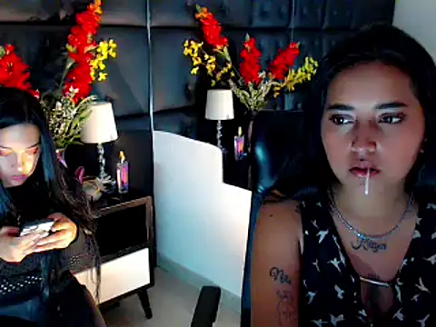 Carolaine01 online show from 01/10/25, 07:43