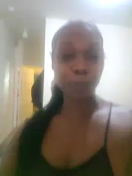 Snapshot of Looking4Jerries chatting on 12/31/24, 03:12 Looking4Jerries online show from 12/31/24, 03:12