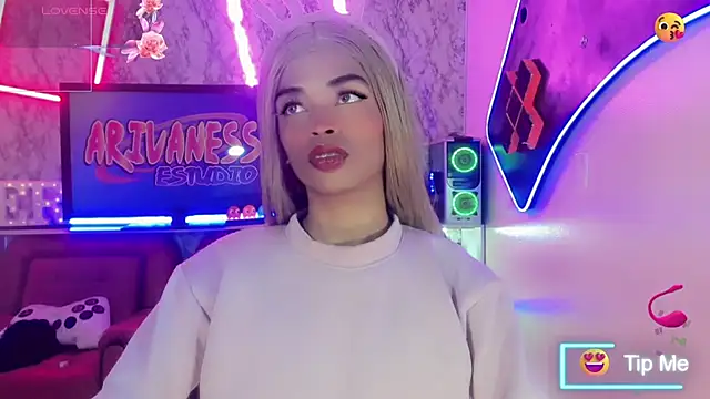 Gisele fox online show from 02/25/25, 10:29