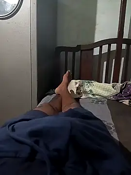 Snapshot of Kumar_2501 chatting on 03/18/25, 06:04 Kumar 2501 online show from 03/18/25, 06:04