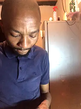 KMbesxxx online show from 09/10/25, 06:41