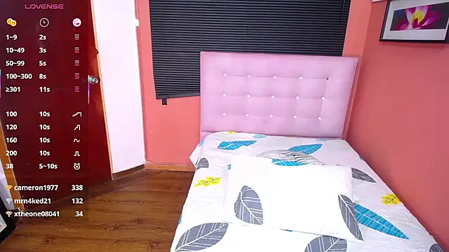 Snapshot of ebonyadiction chatting on 02/12/25, 07:45 ebonyadiction online show from 02/12/25, 07:45