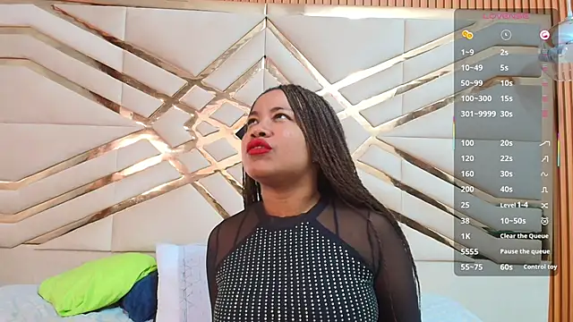 Snapshot of ebonyadiction chatting on 02/15/25, 02:04 ebonyadiction online show from 02/15/25, 02:04