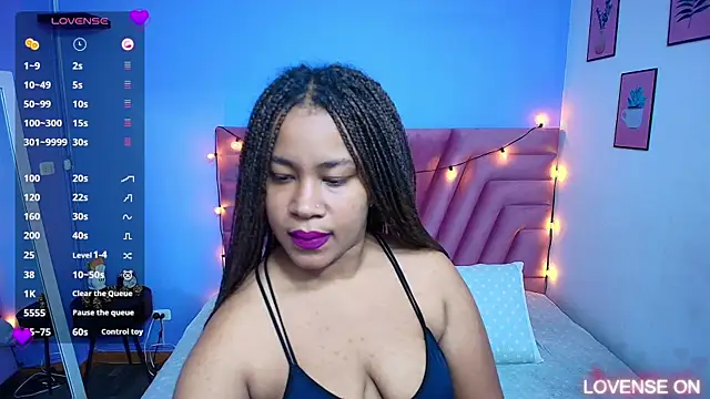 Snapshot of ebonyadiction chatting on 03/08/25, 07:53 ebonyadiction online show from 03/08/25, 07:53