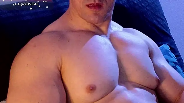 Snapshot of life_warrior chatting on 12/24/24, 03:26 life warrior online show from 12/24/24, 03:26