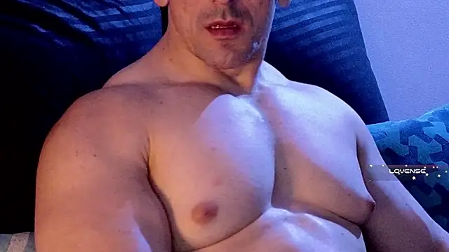 Snapshot of life_warrior chatting on 01/16/25, 12:12 life warrior online show from 01/16/25, 12:12