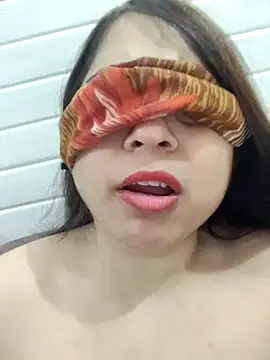 shreya1765 online show from 01/20/25, 11:02