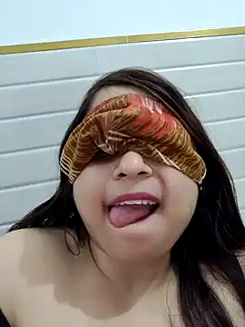 shreya1765 online show from 01/31/25, 02:17