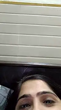 shreya1765 online show from 03/11/25, 06:19