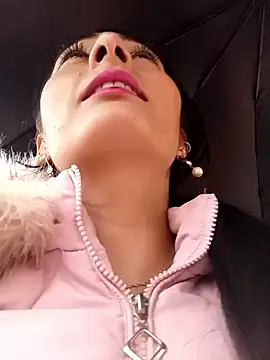 BELLA--26 online show from 02/11/25, 07:38