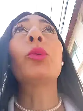 BELLA--26 online show from 03/08/25, 02:30