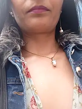 BELLA--26 online show from 03/14/25, 02:30