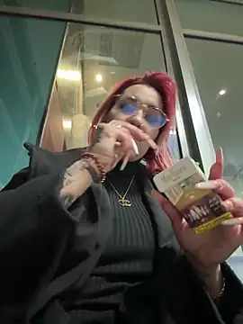 Mia-Fuchs online show from 01/12/25, 11:47