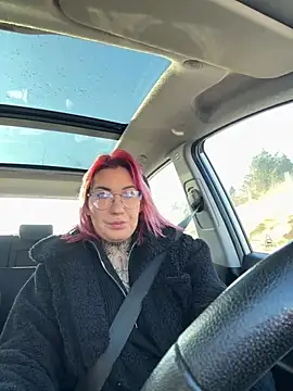 Mia-Fuchs online show from 01/14/25, 12:03