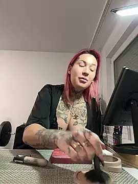 Mia-Fuchs online show from 02/17/25, 05:14