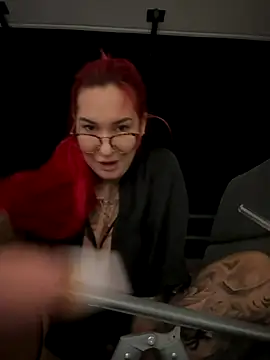 Mia-Fuchs online show from 09/20/25, 11:28