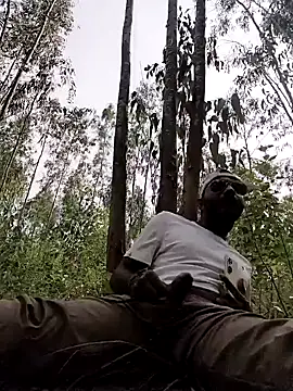 Leefin09 online show from 09/21/25, 09:55