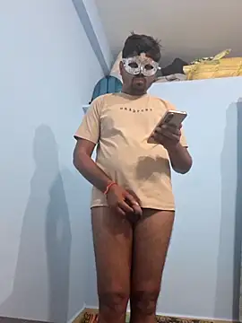 Desi Heat online show from 10/21/25, 01:06