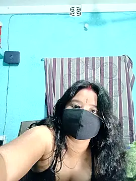 Snapshot of _MilkyBar chatting on 02/05/25, 05:09 MilkyBar online show from 02/05/25, 05:09