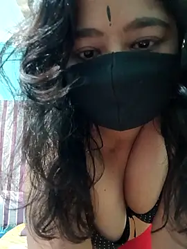 Snapshot of _MilkyBar chatting on 02/16/25, 06:54 MilkyBar online show from 02/16/25, 06:54