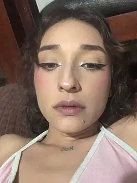 Snapshot of NickiYoung chatting on 01/26/25, 09:40 NickiYoung online show from 01/26/25, 09:40