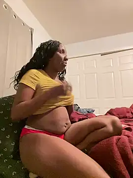 Yoshibaby2670 online show from 02/10/25, 02:52