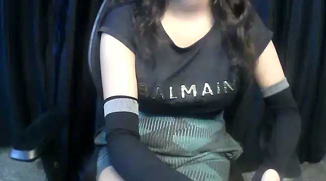 Snapshot of hot-niti chatting on 02/02/25, 12:30 hot-niti online show from 02/02/25, 12:30