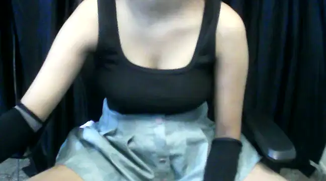 Snapshot of hot-niti chatting on 02/28/25, 09:44 hot-niti online show from 02/28/25, 09:44