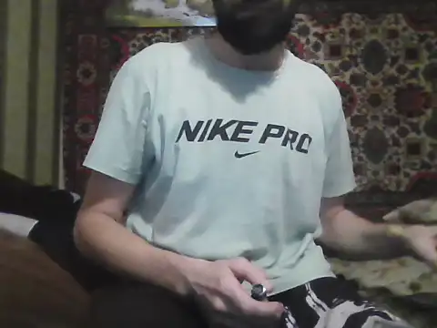 AlferezzSolvajo online show from 09/15/25, 12:49