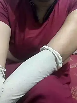 mallupriyapriya online show from 01/12/25, 08:46